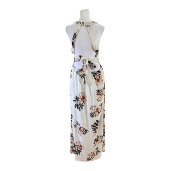 Zesica Boutique Floral Halter Maxi Size Large NWT - Picture 5 of 12